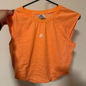 Alphalete cropped workout top. Size S